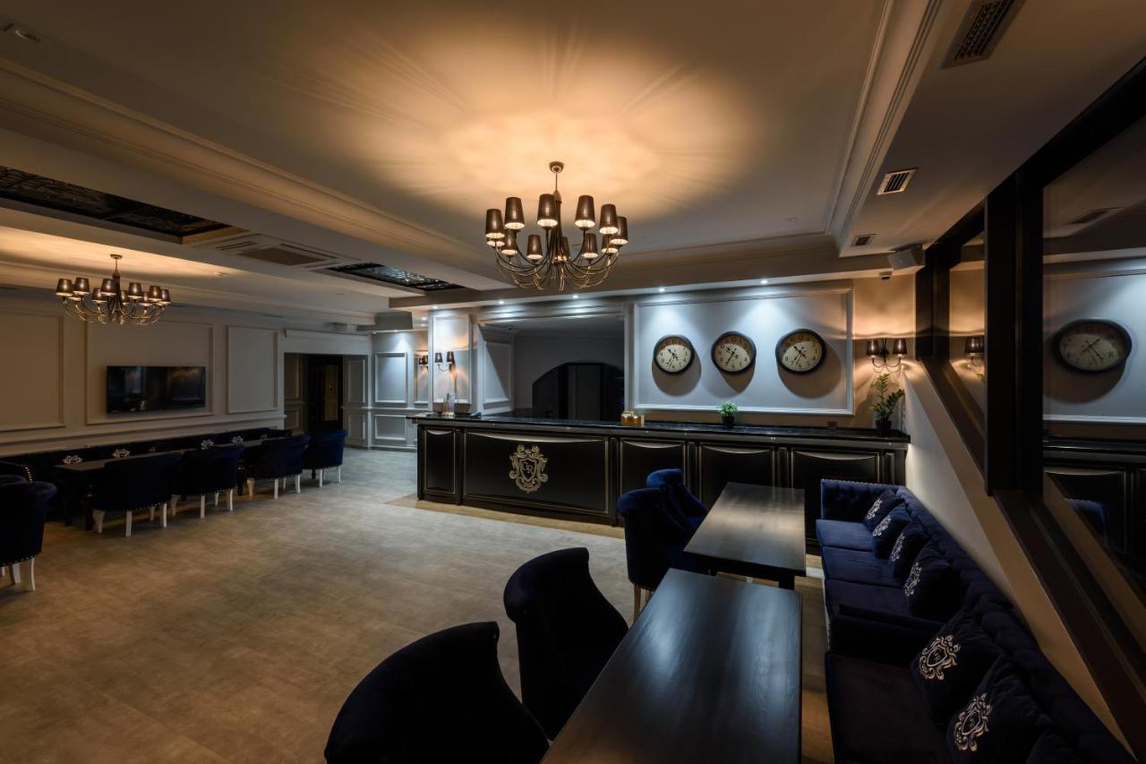 Grand Royal Hotel Tjernivtsi Eksteriør billede
